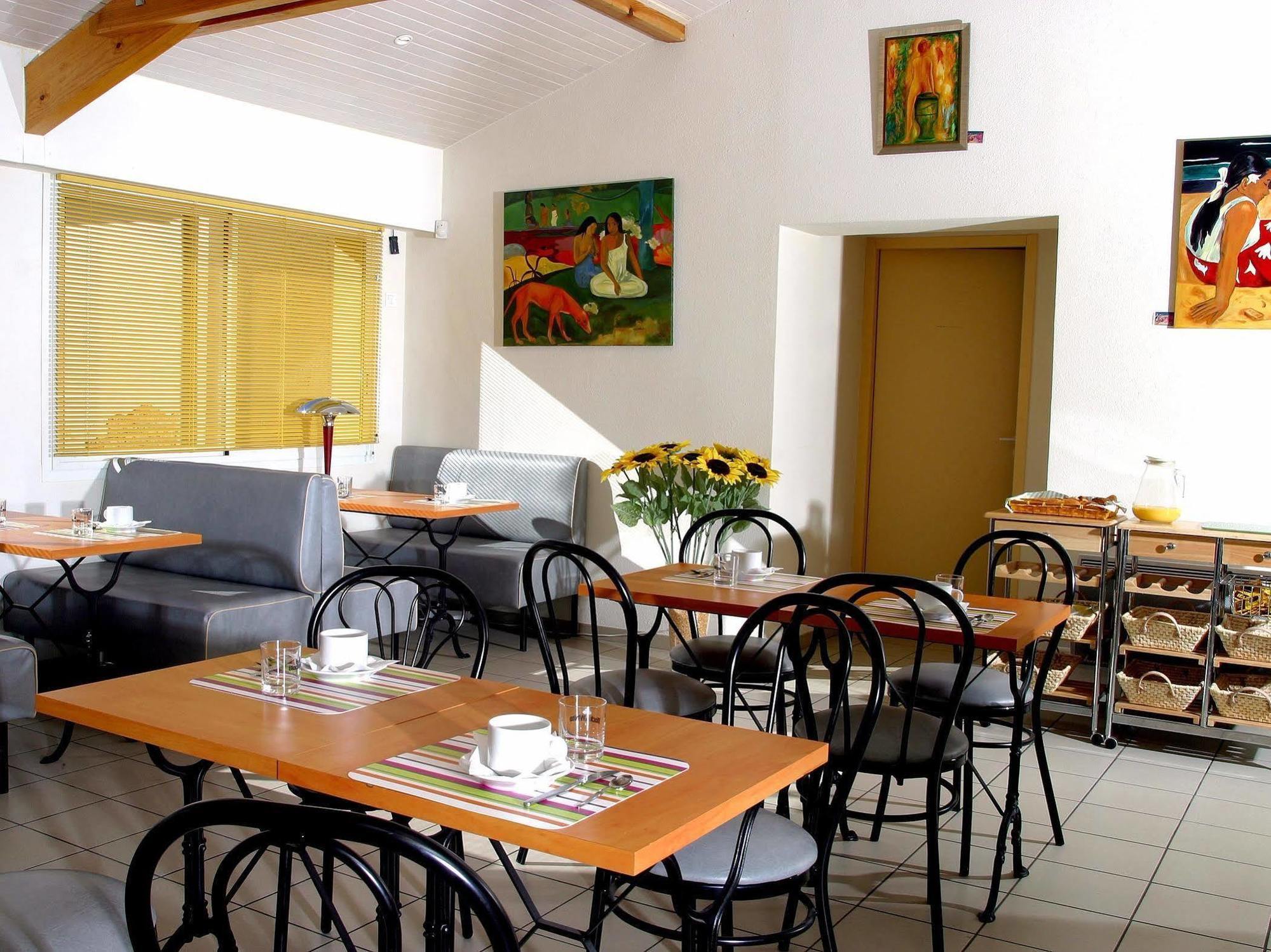 Logis Hotel Le Relais Biscarrosse Exterior photo